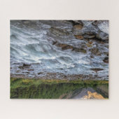 Schöner Gebirgsbach, der über Felsen fließt Puzzle (Horizontal)