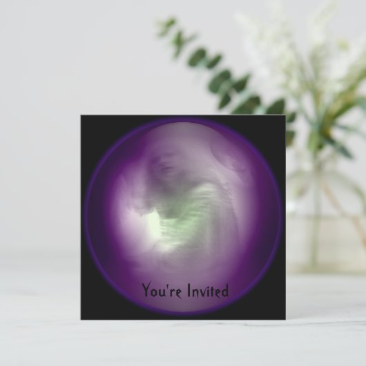 Schöner Geist im Crystal Ball Halloween-Party Einladung (Stehend Vorderseite)