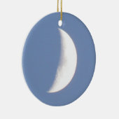 Schöner, glänzender Halbmond im Tageslicht Custom Keramikornament (Rechts)