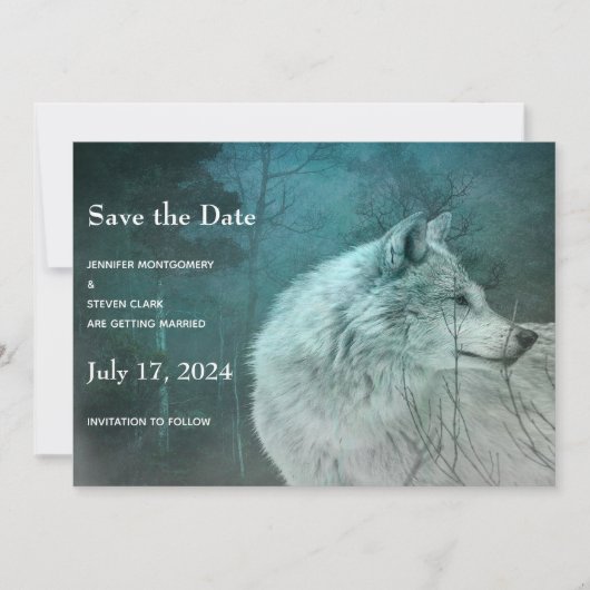 Schöner grauer Wolf bei einer Hochzeit im Dunkelwa Save The Date (Vorderseite)