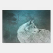 Schöner grauer Wolf in einem dunklen Wald Geschenkpapier Set (Vorderseite)
