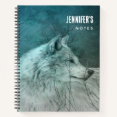 Schöner grauer Wolf in einem dunklen Wald Notizblock (Vorderseite)