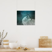 Schöner grauer Wolf in einem dunklen Wald Poster (Küche)