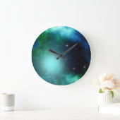 Schöner grüner Nebel voller Sterne Große Wanduhr (Zuhause)