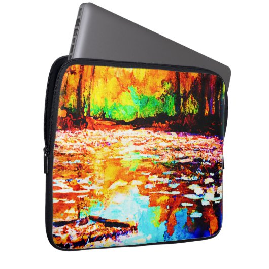 Schöner, hellfarbener Orangenwald. Jetzt kaufen Laptopschutzhülle (Vorne Rechts)