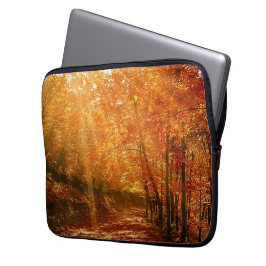 Schöner Herbst Laptopschutzhülle (Vorderseite Links)