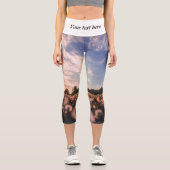 schöner Himmel über dem schlichten Capri Leggings (Vorderseite)