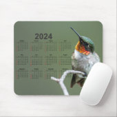 Schöner Hummingbird auf Zweig 2024 Kalender Mousepad (Mit Mouse)