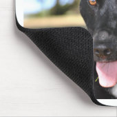 Schöner Hund mit Haselaugen Mousepad (Ecke)