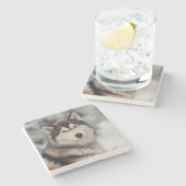 Schöner Husky im Freien Steinuntersetzer (Seitenansicht)