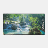 Schöner kleiner Wald Wasserfall (vorne) Schreibtischunterlage (Vorderseite)