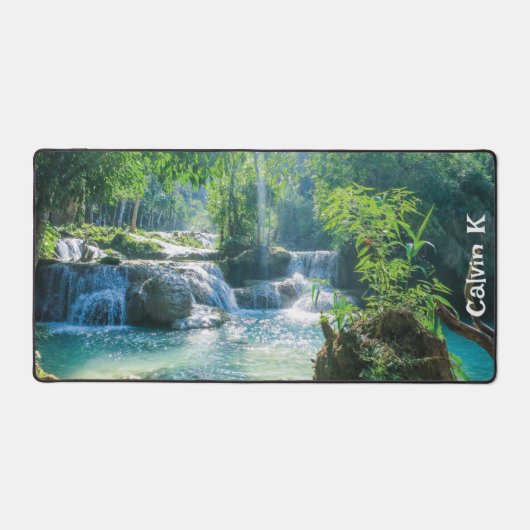 Schöner kleiner Wald Wasserfall (vorne) Schreibtischunterlage (Vorderseite)