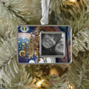 Schöner Kronleuchter im Dom Rahmen-Ornament Silber