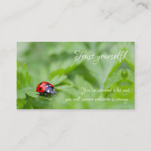 Schöner Ladybug mit motivierend Zitat Visitenkarte