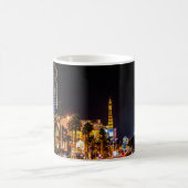 Schöner Las Vegas Strip in der Nacht Kaffeetasse (Mittel)