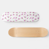 Schöner Lavender Lila Daisy Blume Design Skateboard (Horizontal)