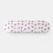 Schöner Lavender Lila Daisy Blume Design Skateboard (Horizontal)