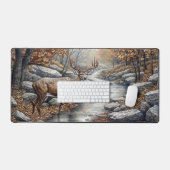 Schöner majestätischer Steghirsch am Bach, Schreibtischunterlage (Tastatur & Maus)