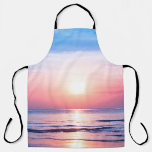 Schöner morgendlicher Sonnenaufgang, blaues Meer, Schürze