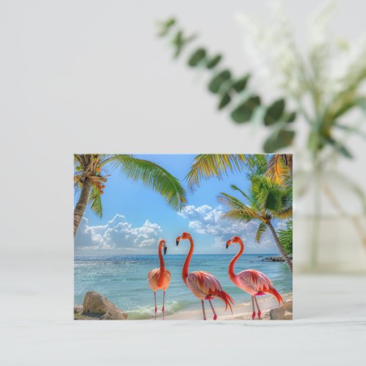 Schöner Ozean Pink Flamingos Palm Trees Sand Postkarte (Stehend Vorderseite)