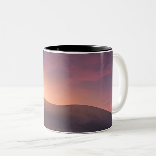 Schöner Platz Zweifarbige Tasse (VorderseiteRechts)