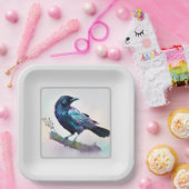 Schöner Rabe auf einem Baumzweig Pappteller (Party)