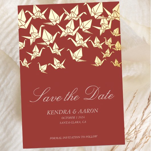Schöner RotOrigami-Papierkran Save the Date Folieneinladung
