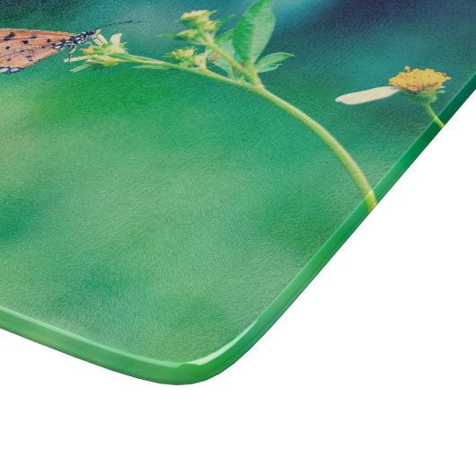 Schöner Schmetterling auf Blume #2 Schneidebrett (Ecke)