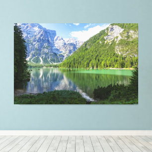 Schöner See in den Dolomiten Südtirol Italien Leinwanddruck