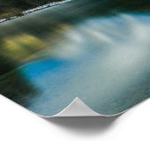 Schöner See mit Bergen Zgornje Jezersko Poster (Ecke)