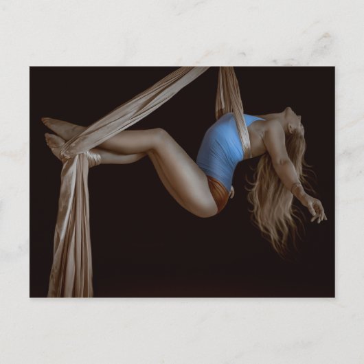 Schöner Seidenperformer Postkarte (Vorderseite)