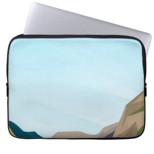 Schöner skandinavischer Fjord Laptopschutzhülle