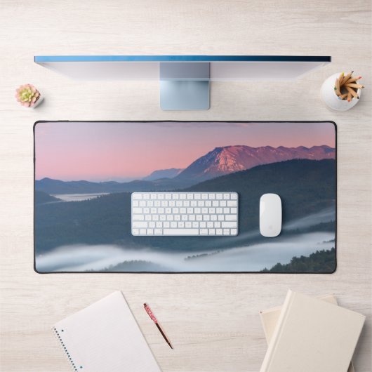Schöner Sonnenaufgang Blick auf Nanos von Šilentab Schreibtischunterlage (Büro 1)