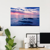 Schöner Sonnenuntergang am Meer Poster (Heimbüro)