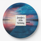 Schöner Sonnenuntergang am ruhigen Birthday Lake Pappteller (Vorderseite)