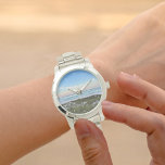 Schöner Sonnenuntergang Beach FotoSummer Armbanduhr<br><div class="desc">Diese malerische Strandfotografie Armbanduhr mit weißen Zahlen aus Destin Florida zeigt den prächtigen rosa und orangefarbenen Sonnenuntergang,  der die Meereswellen über dem Sand und dem Meeresgras sanft berührt. Eine schöne Strandwache von Ihrem Lieblingsort oder Ihrer Heimatstadt aus.</div>