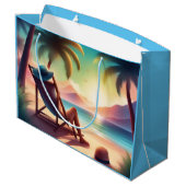schöner Strand Große Geschenktüte (Rückseite Schrägansicht)