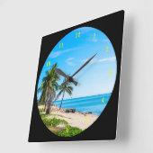 Schöner Strand ohne Ende Quadratische Wanduhr (Winkel)