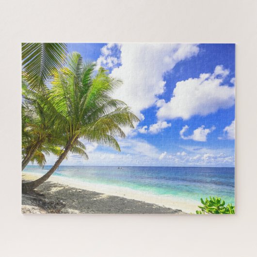 Schöner Strand von Tropical Island mit Palmen Puzzle (Horizontal)