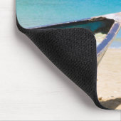 Schöner tropischer Strand mit Rowboat Mousepad (Ecke)