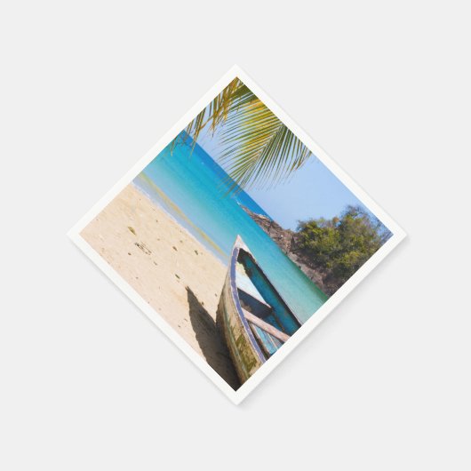 Schöner tropischer Strand mit Rowboat Serviette (Ecke)