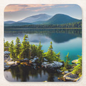 Schöner Türkissee Berge Pinienwald Rechteckiger Pappuntersetzer (Vorderseite)