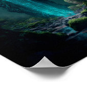 Schöner Waldfall, magischer Wald Poster (Ecke)