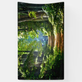 Schöner Waldweg im Sommer Banner (Vertikal)