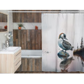 schöner Wallon auf einem Felsen in Aquarell Duschvorhang