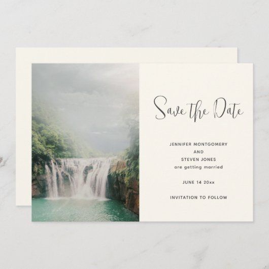 Schöner Wasserfall bei einer Hochzeit im Grünen Save The Date (Vorne/Hinten)