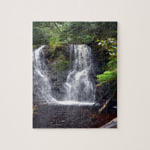 Schöner Wasserfall Puzzle
