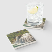 Schöner Wasserfall & Strom im Wald Steinuntersetzer (Seitenansicht)