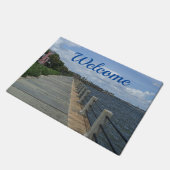 Schöner Waterfront Walkway Willkommen Doormat Fußmatte (Schrägansicht)