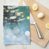 Schöner Weihnachtsbaum mit Schnee und goldenen Lic Geschirrtuch (Viertel Falte)